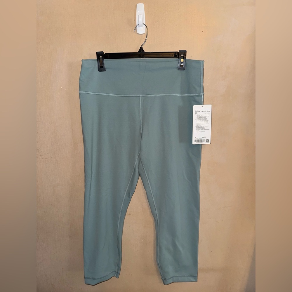 Lululemon Wunder Train High-Rise Crop 23”